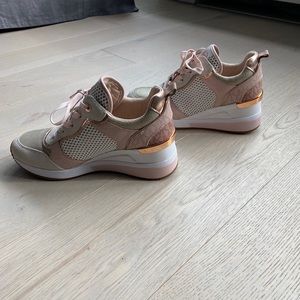 Michael Kors wedge sneaker. Size 7. Rose gold